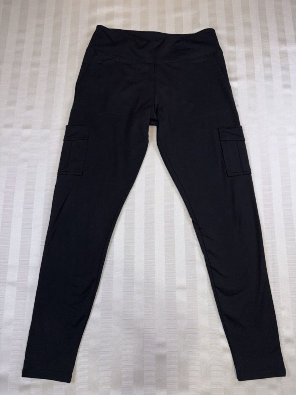 Victorias Secret Pink Active Leggings High Rise 4 Pockets Size Medium Black - Picture 12 of 12